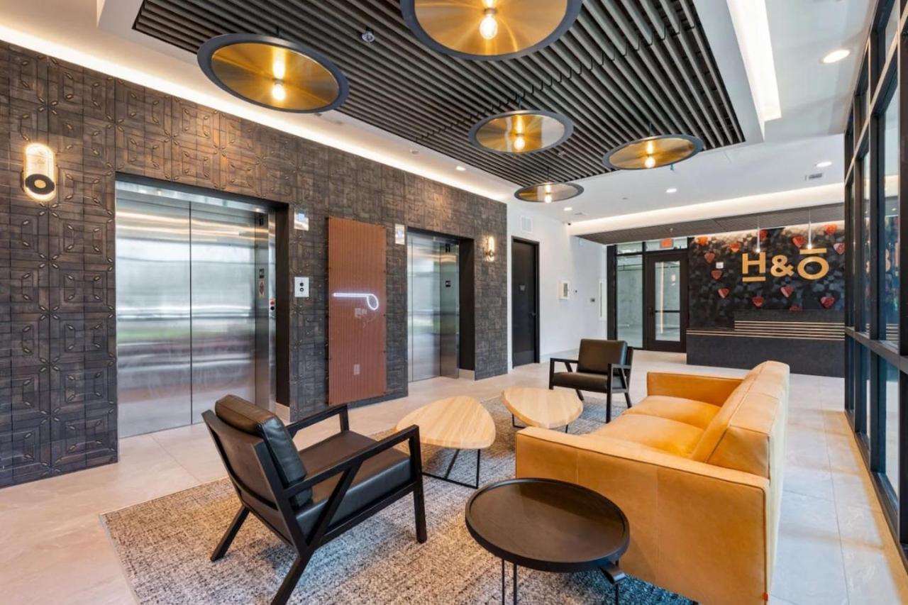 Chic Music Row Rooftop Deck With View Gym Office And Apartment Nashville