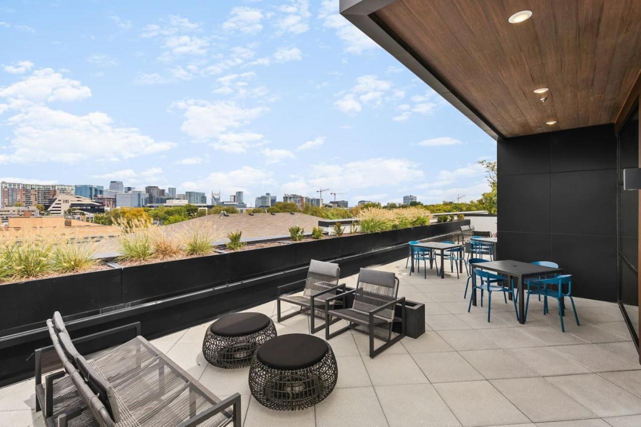 Apartment Chic Music Row Rooftop Deck With View Gym Office And Nashville