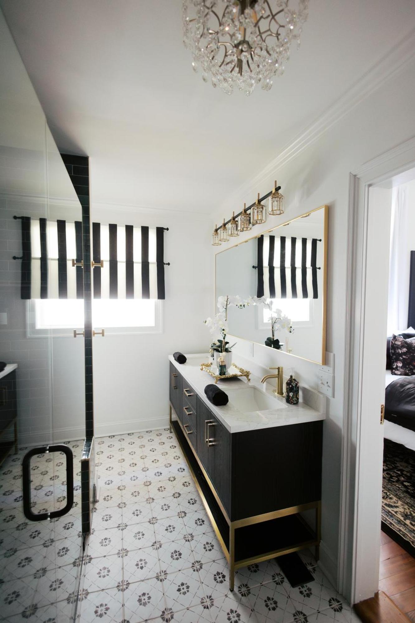 Revived Victorian L Sleeps 12! 8 Mins To Downtown