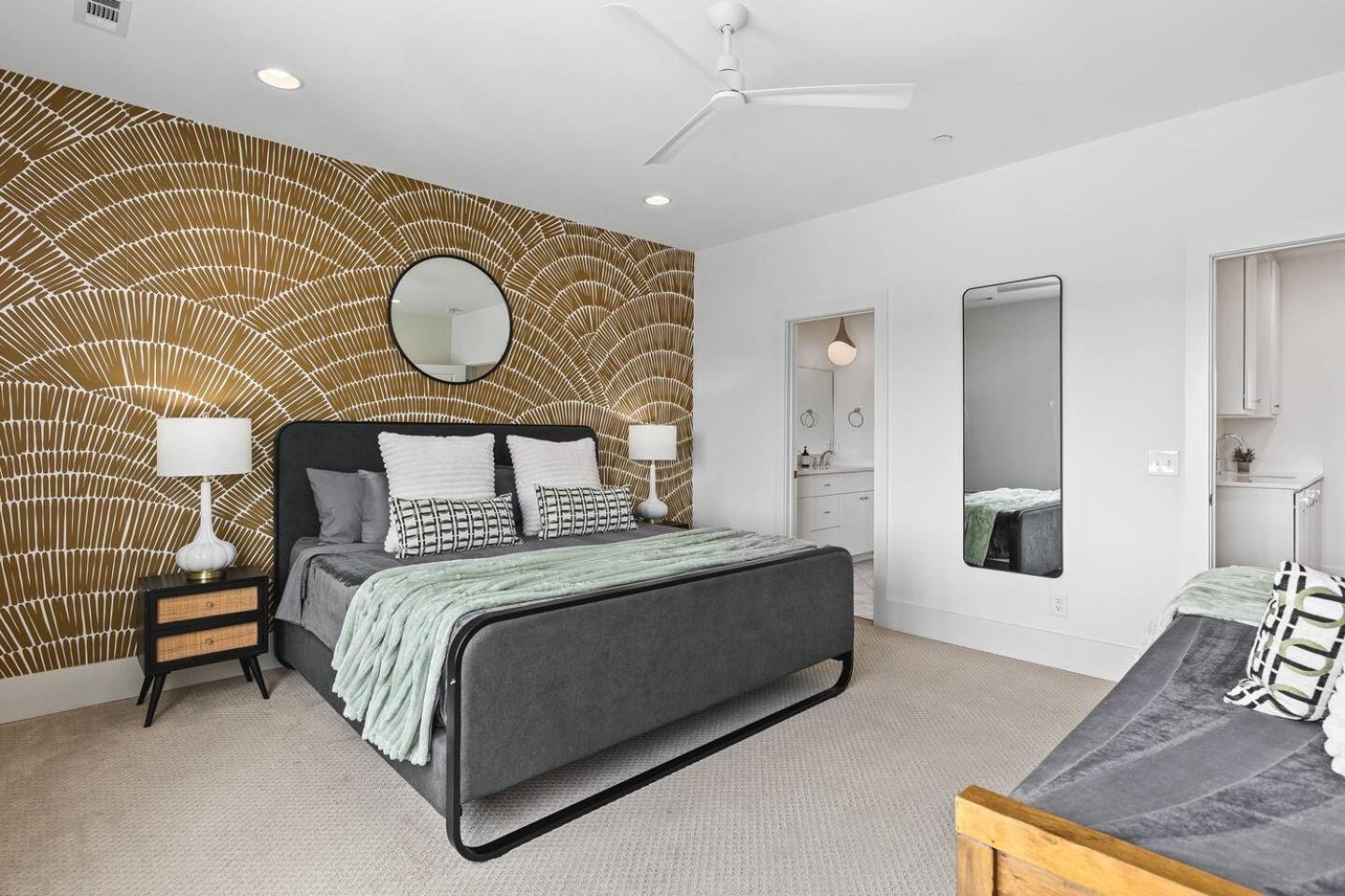 Stunning With Garage And Patio Walk To Restaurants 12 South And Belmont * Nashville
