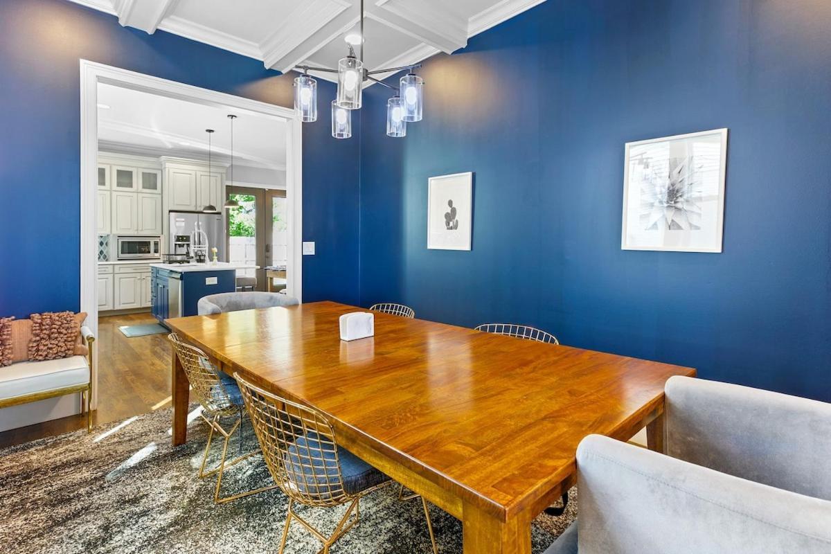 5 Mins To Downtown - Big Luxury House - 7 Beds