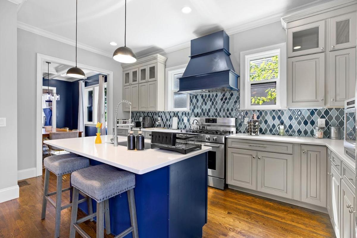 5 Mins To Downtown - Big Luxury House - 7 Beds * Nashville
