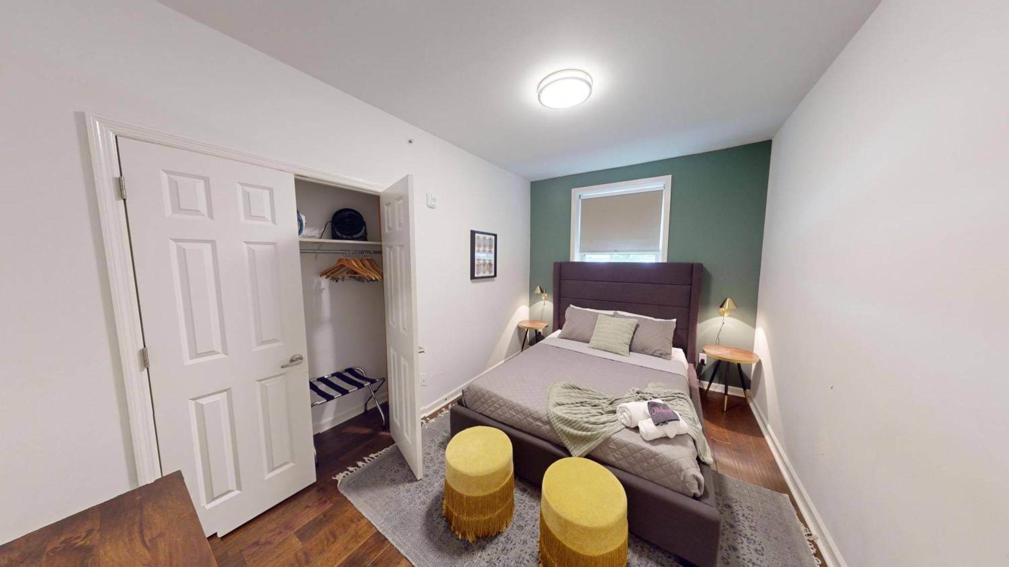 Apartment West End Getaway *
