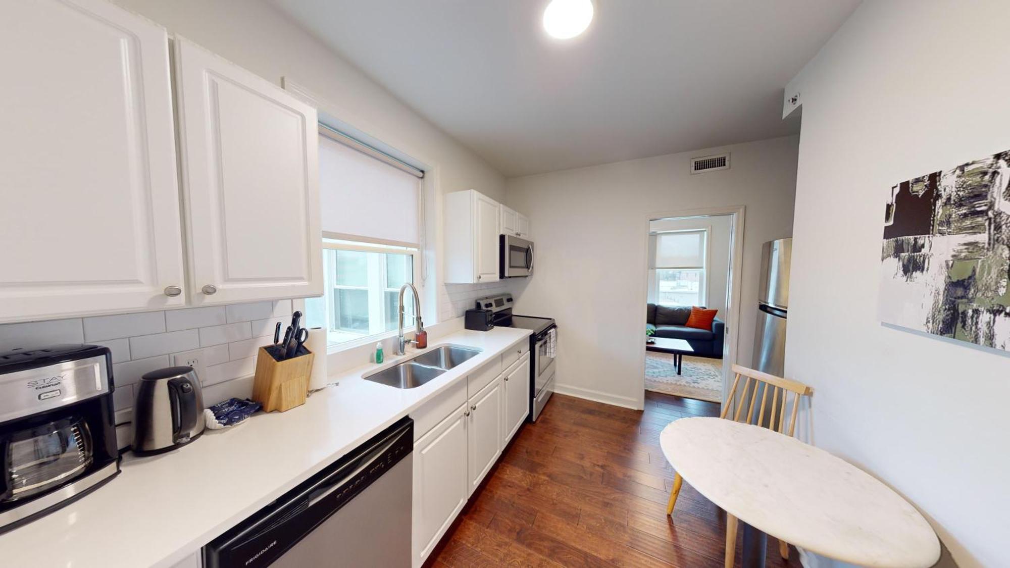 West End Getaway Apartment *