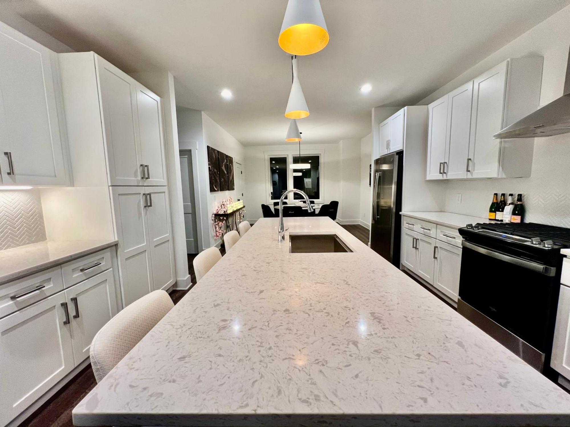 New Elevations Rooftop 5 Min To Downtown Nash Villa
