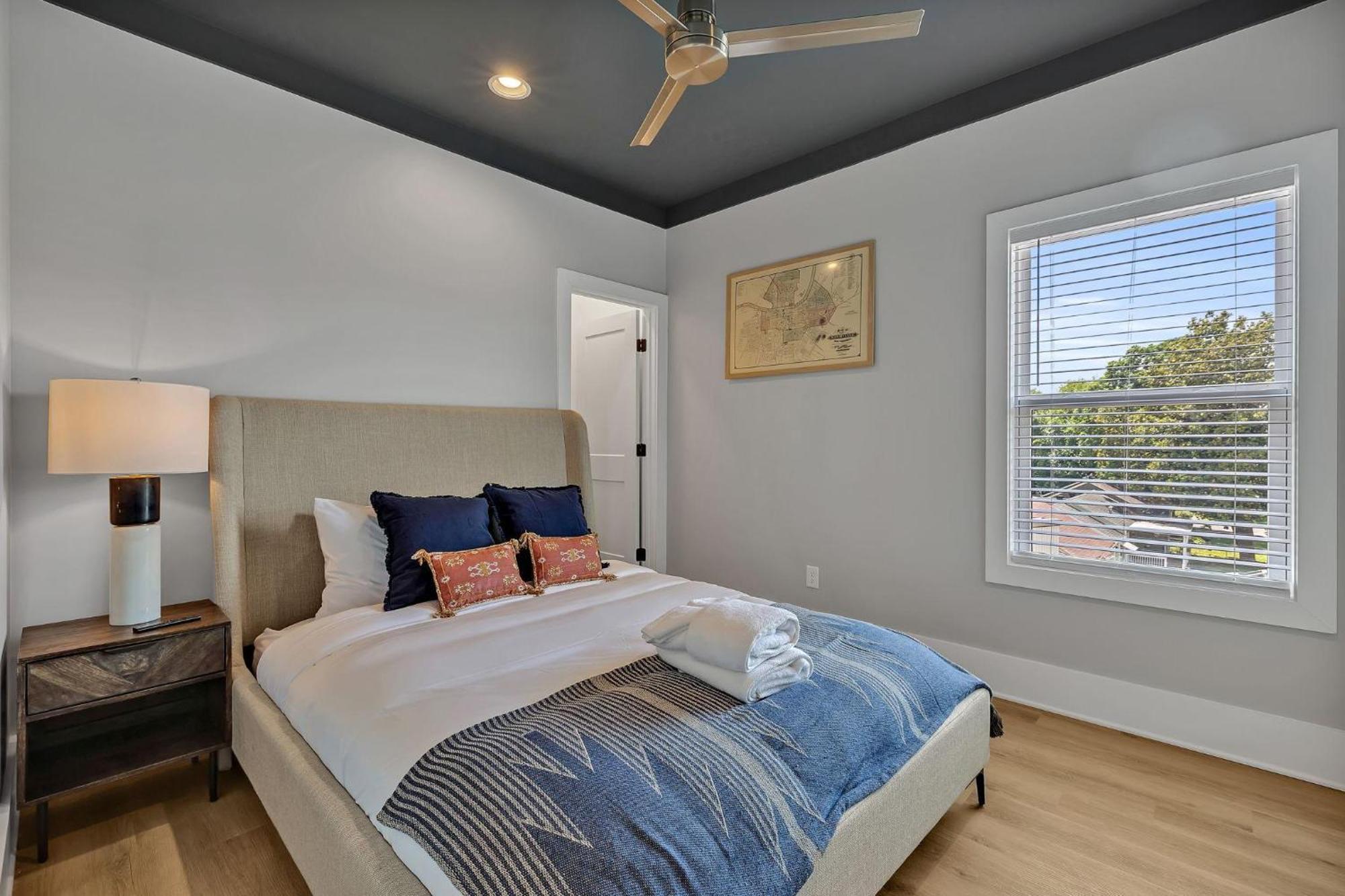 Holiday home Double Treble - 2 Townhomes - Private Rooftops Nashville