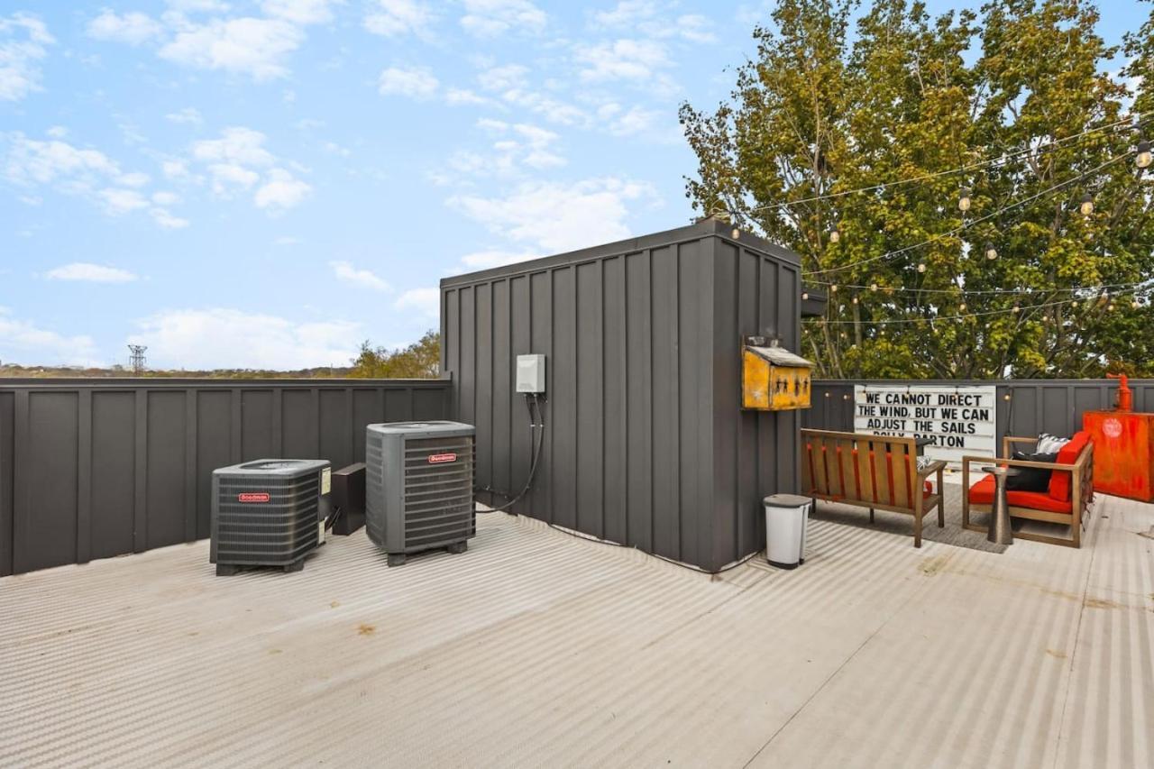 Walk To Geodis Stadium And Restaurants - Rooftop, Garage Nashville