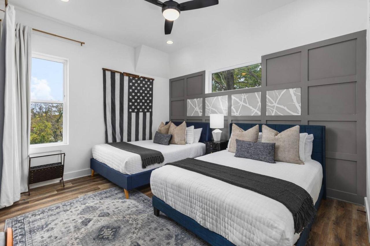 Holiday home Walk To Geodis Stadium And Restaurants - Rooftop, Garage Nashville