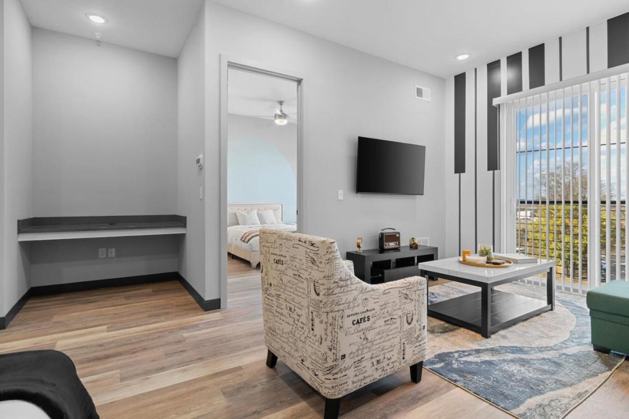 Alto 317 Apartment *