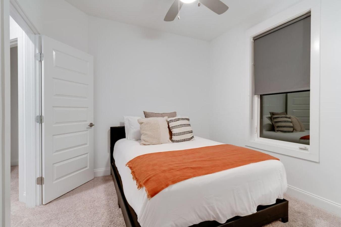 Holiday home Elegant Townhouse Near Broadway Nashville