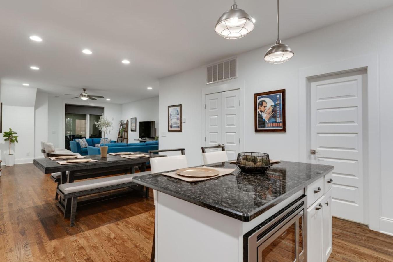 Elegant Townhouse Near Broadway Nashville