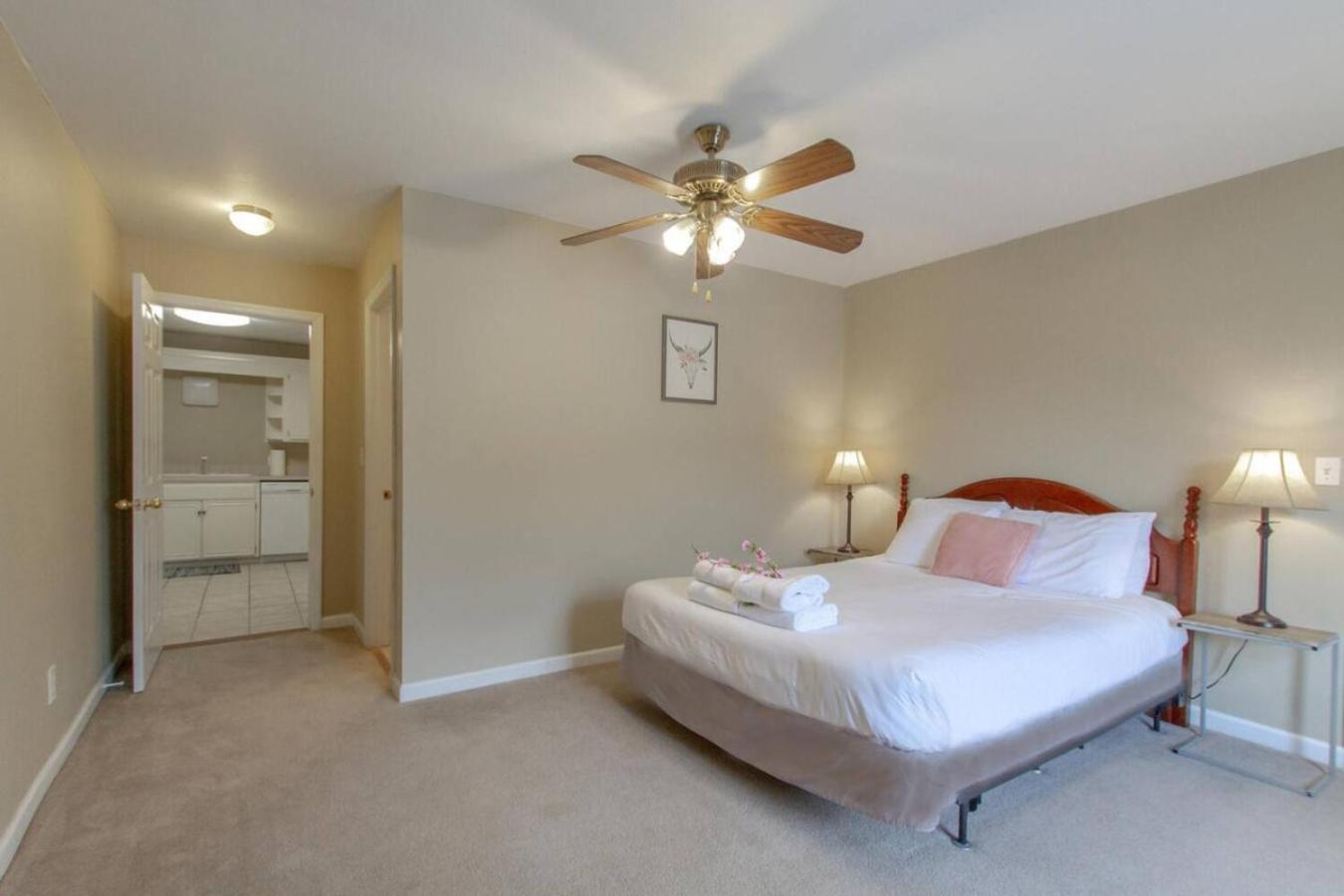Holiday home Belle Meade 30 Day With Private Backyard Nashville