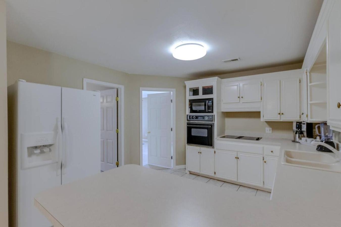 Belle Meade 30 Day With Private Backyard Holiday home