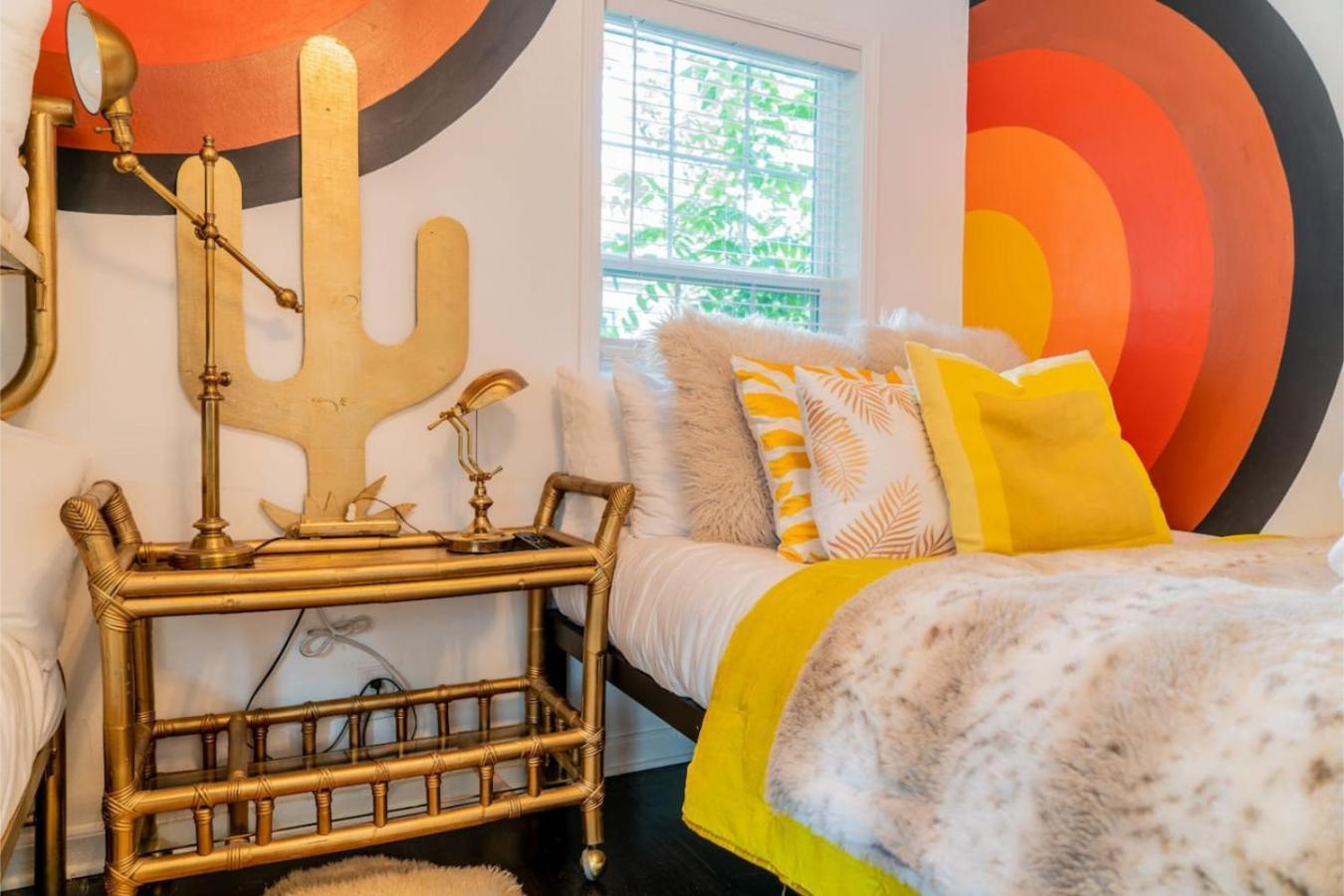 Eccentric East Nash Unique Design * Nashville