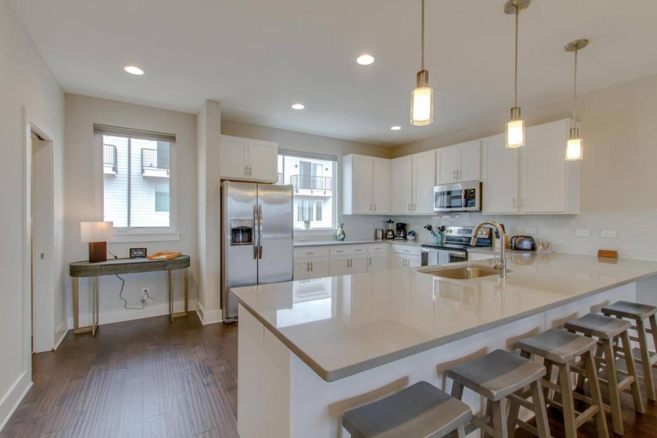 Overlook Luxury Amenities Minutes To Downtown Nashville