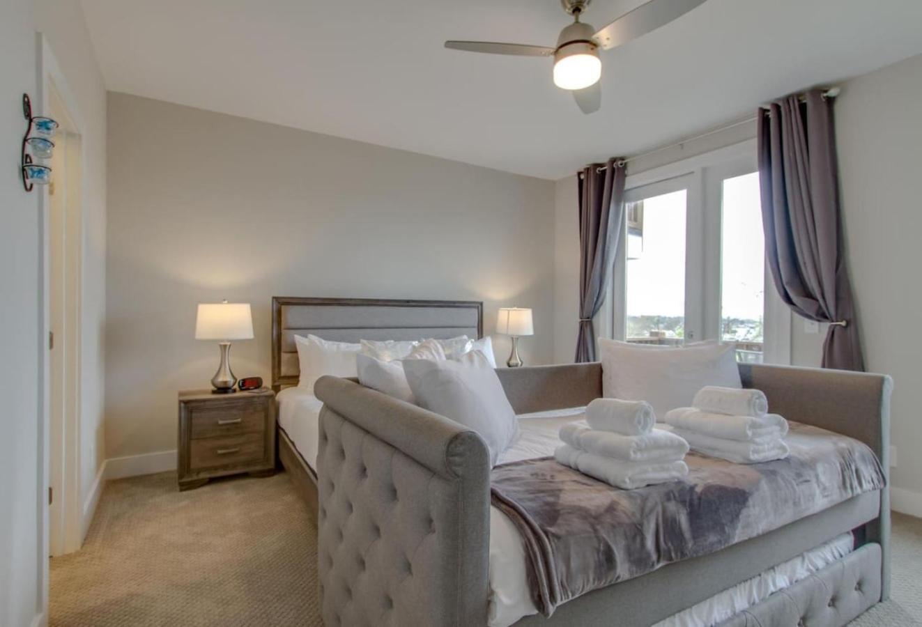 Overlook Luxury Amenities Minutes To Downtown *