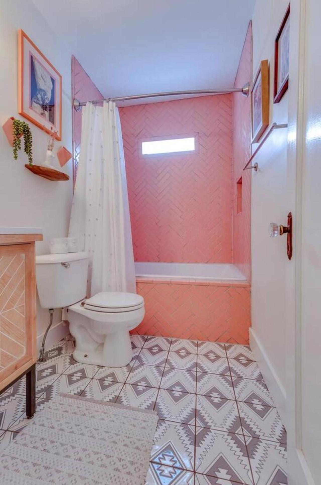 Unique And Stylish East 3 Bedroom 2.5 Bath *