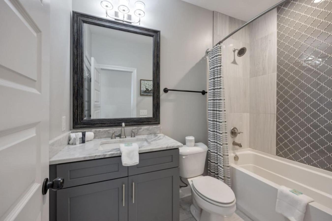 The Archer Three Bedroom Three And A Half Bath Music Row And Gulch Luxury Holiday home