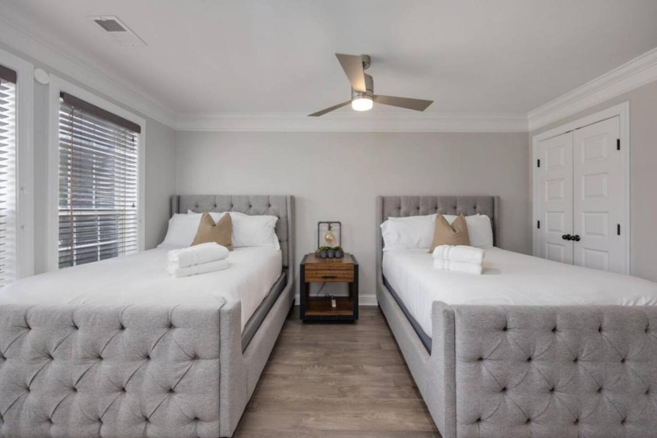The Archer Three Bedroom Three And A Half Bath Music Row And Gulch Luxury Holiday home *