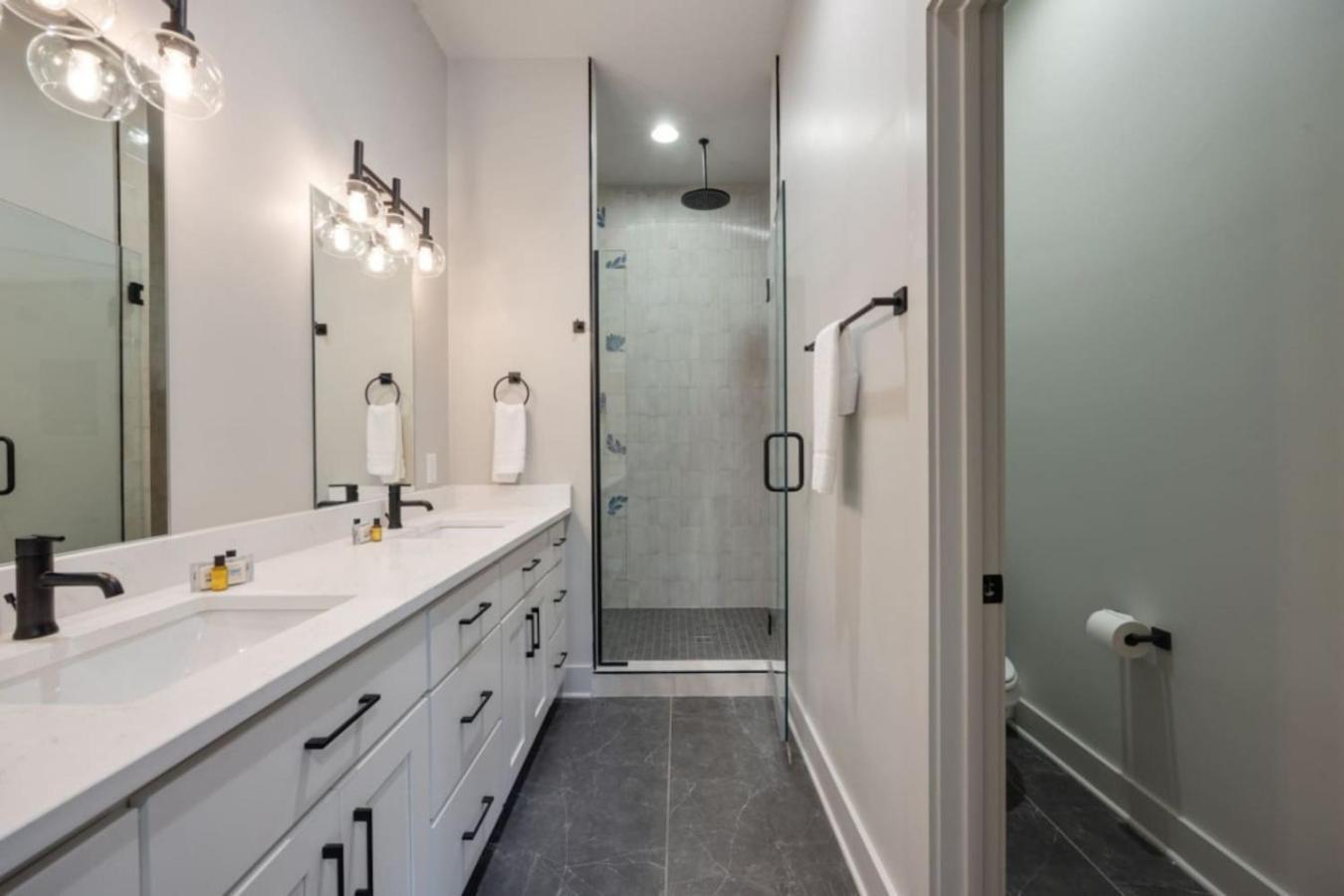 Holiday home Hey Gorgeous Townhome 4 Bedrooms 4.5 Bathrooms Nashville