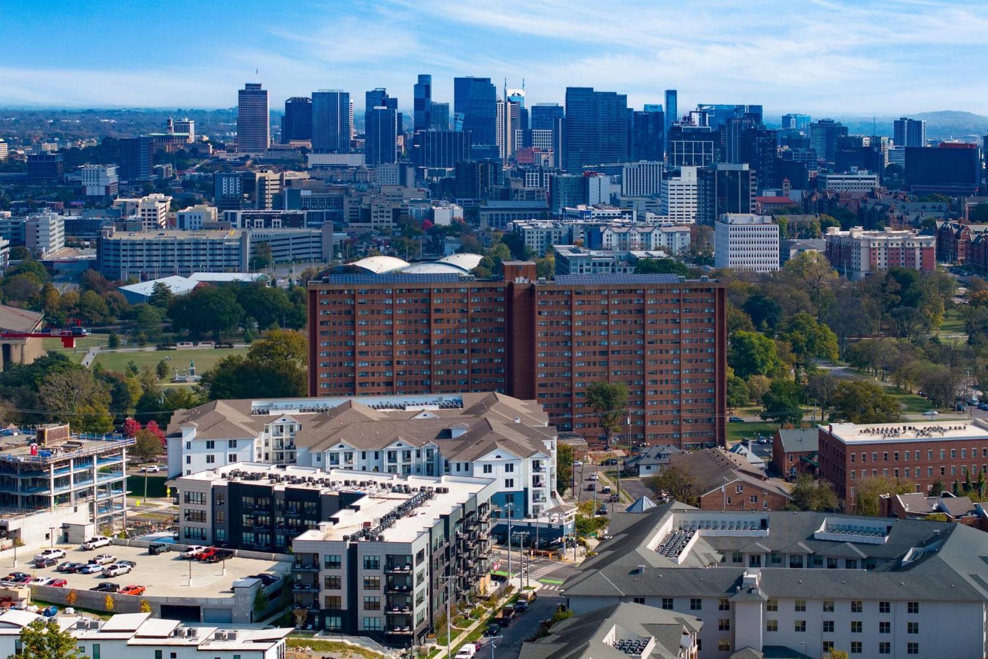Holiday home Honkey-tonk By Avantstay Newmodern 2bdr In Walkable Midtown W Gym Pool *