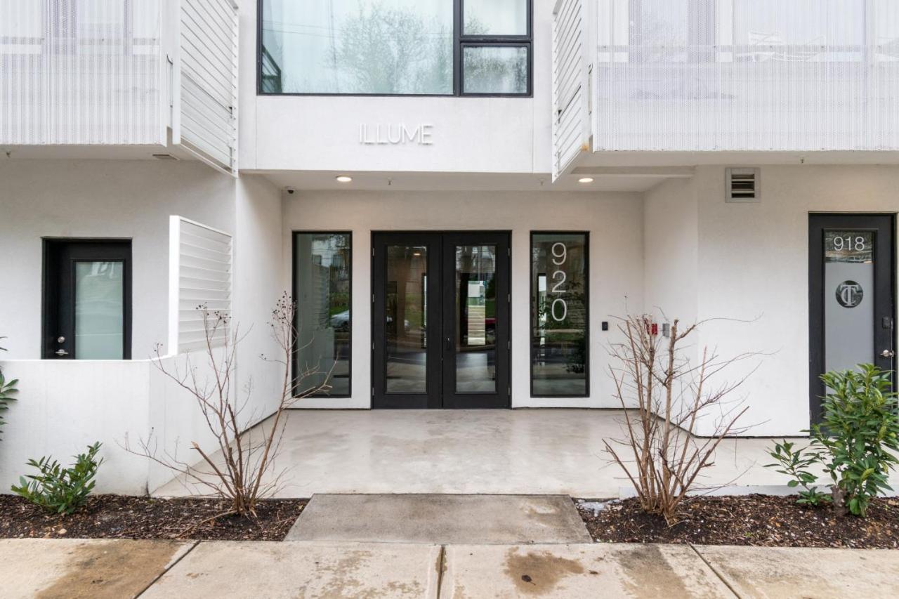Illume New Modern Downtown Views With A Pool