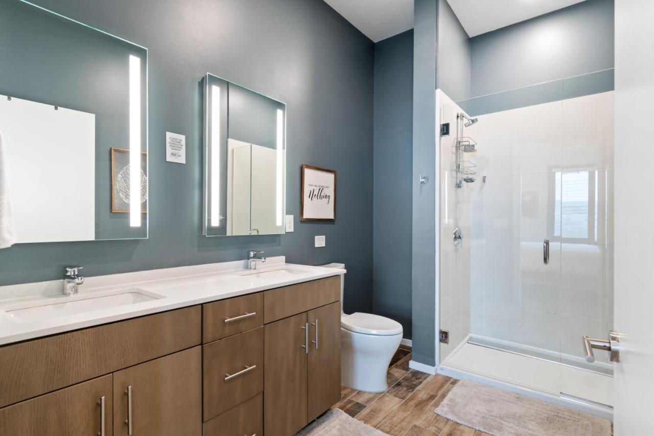 Illume New Modern Downtown Views With A Pool Nashville