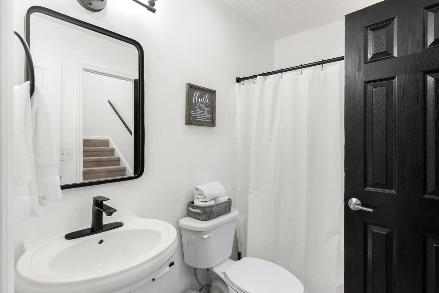 Holiday home Perfect Sleep 20 Downtown 10 Queen Beds