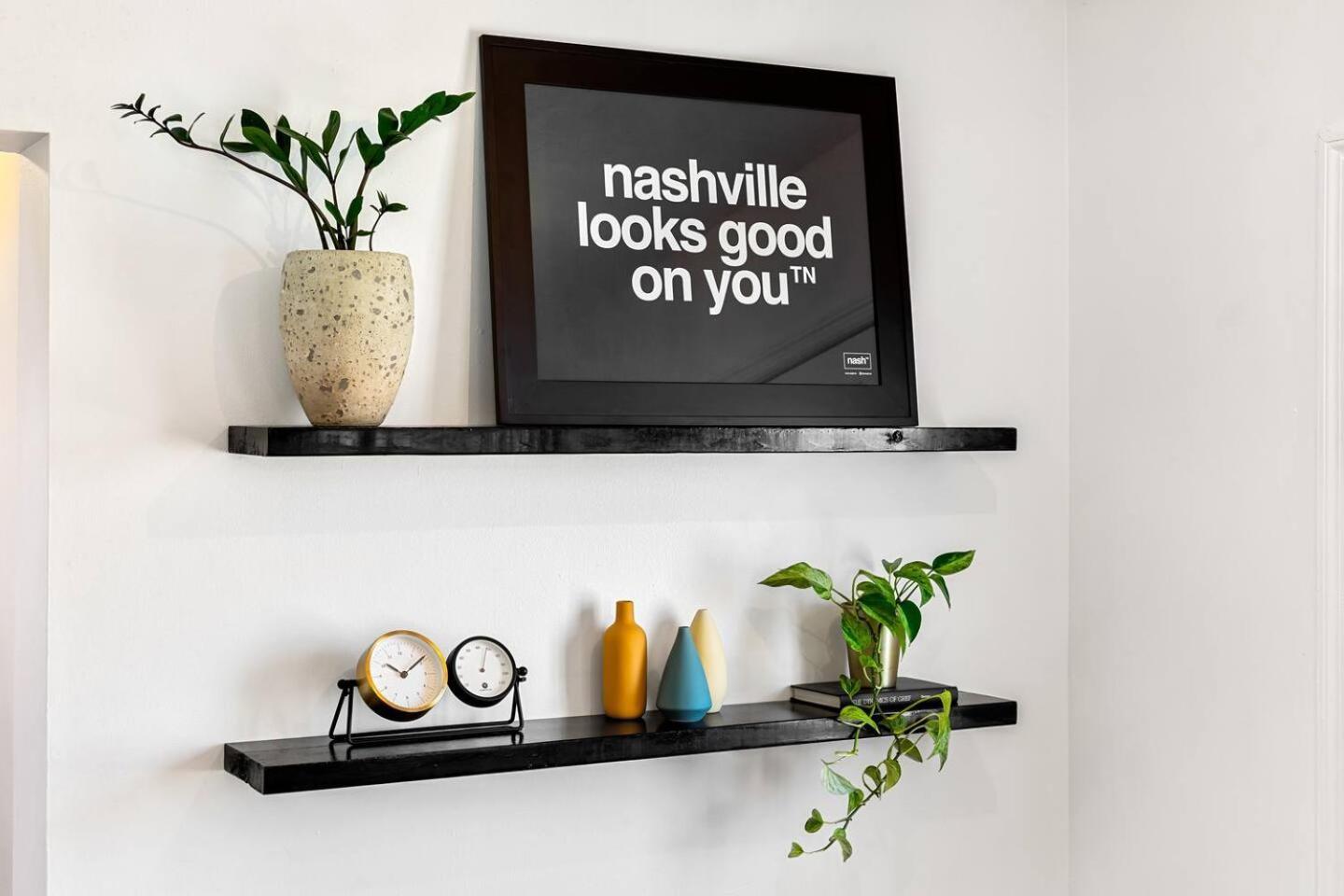 Perfect Sleep 20 Downtown 10 Queen Beds Holiday home Nashville
