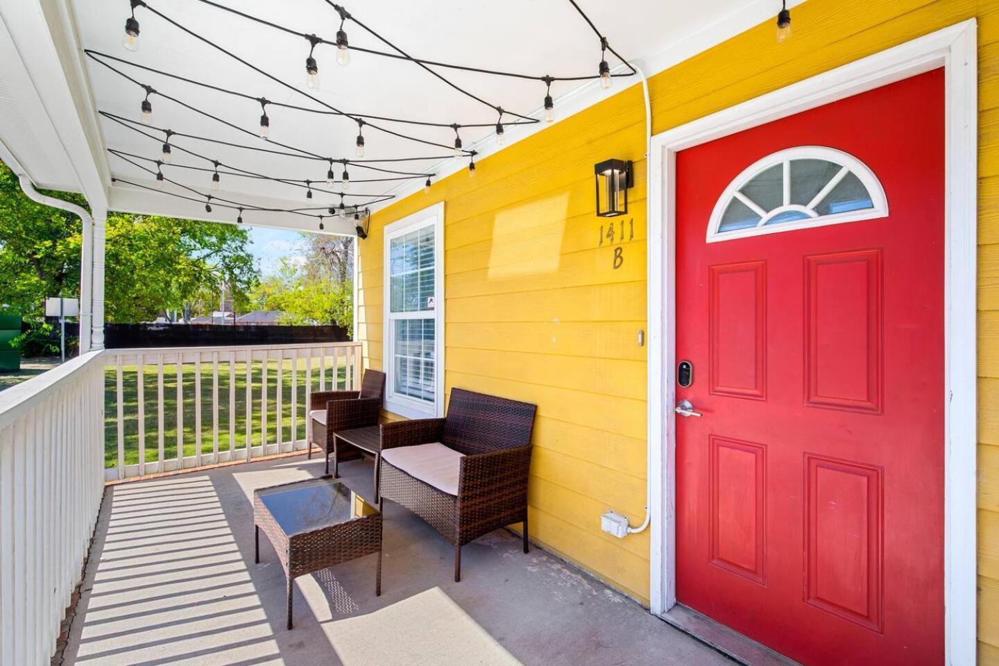 Perfect Sleep 20 Downtown 10 Queen Beds Holiday home Nashville
