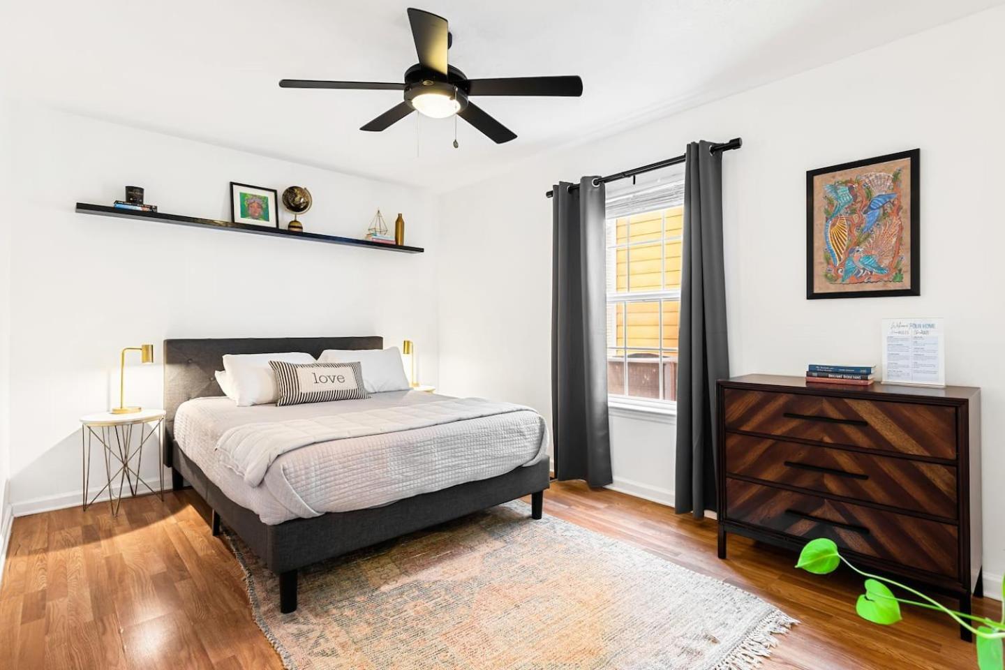 Perfect Sleep 20 Downtown 10 Queen Beds Holiday home Nashville