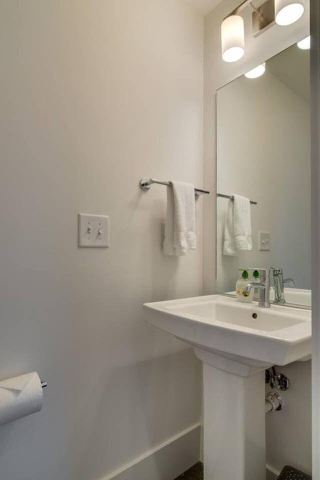 Luxury Twin Homes In Nashville's Gulch * Nashville