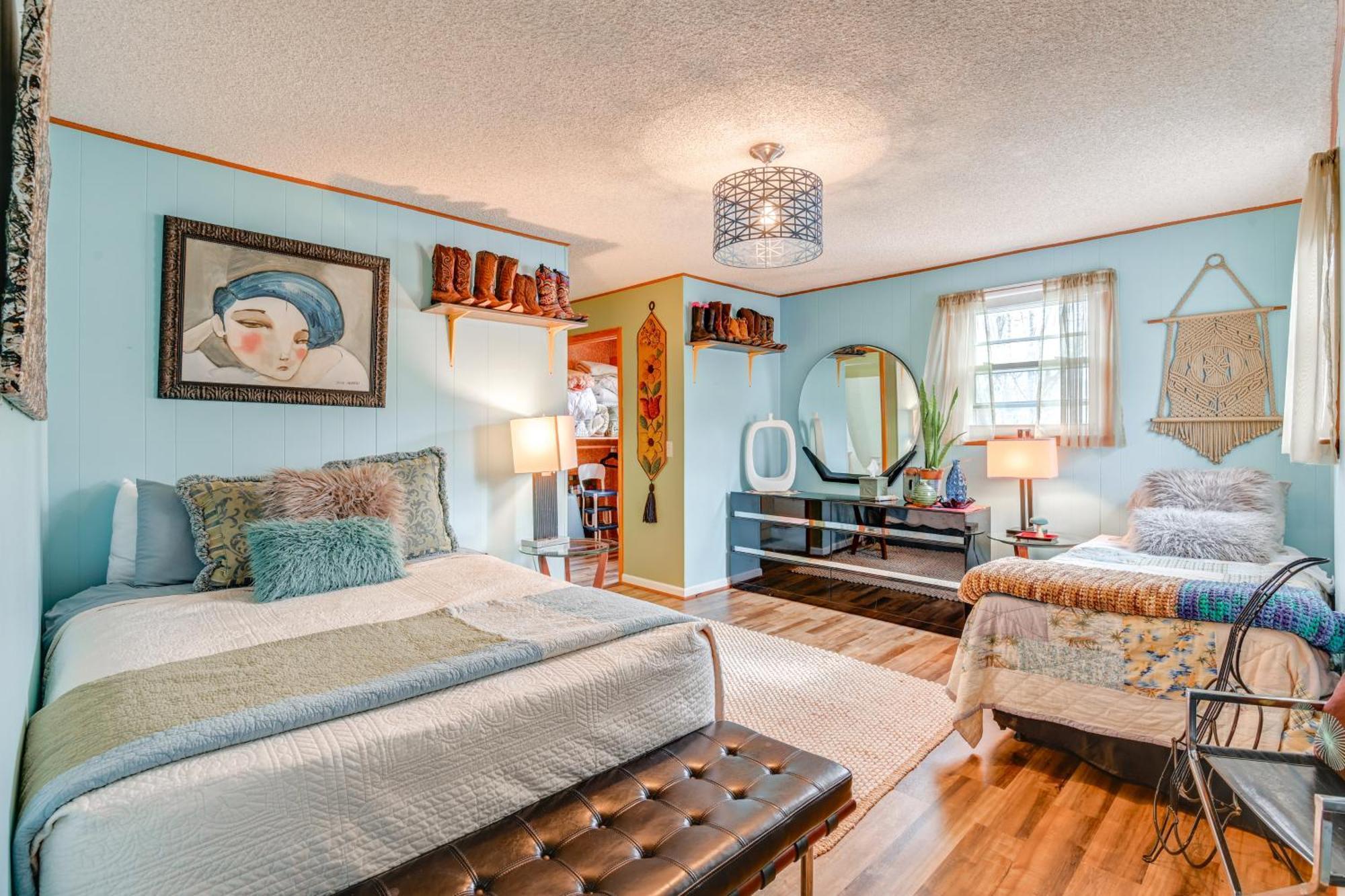 6 Mi To Downtown 70s-themed In Nashville! Holiday home Nashville