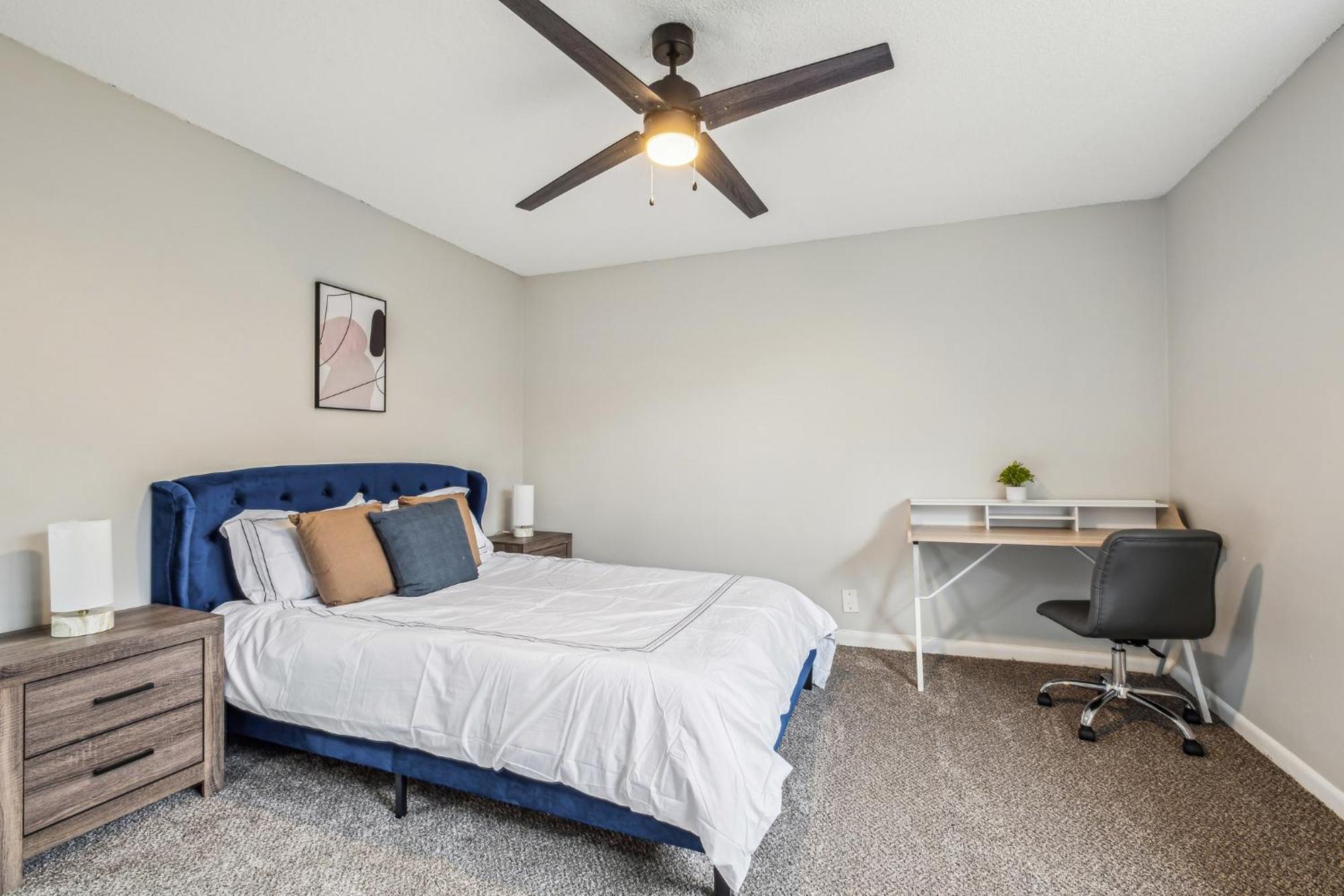 Brentwood U9 I Cozy & Comfy I 2bd I Free Parking Apartment