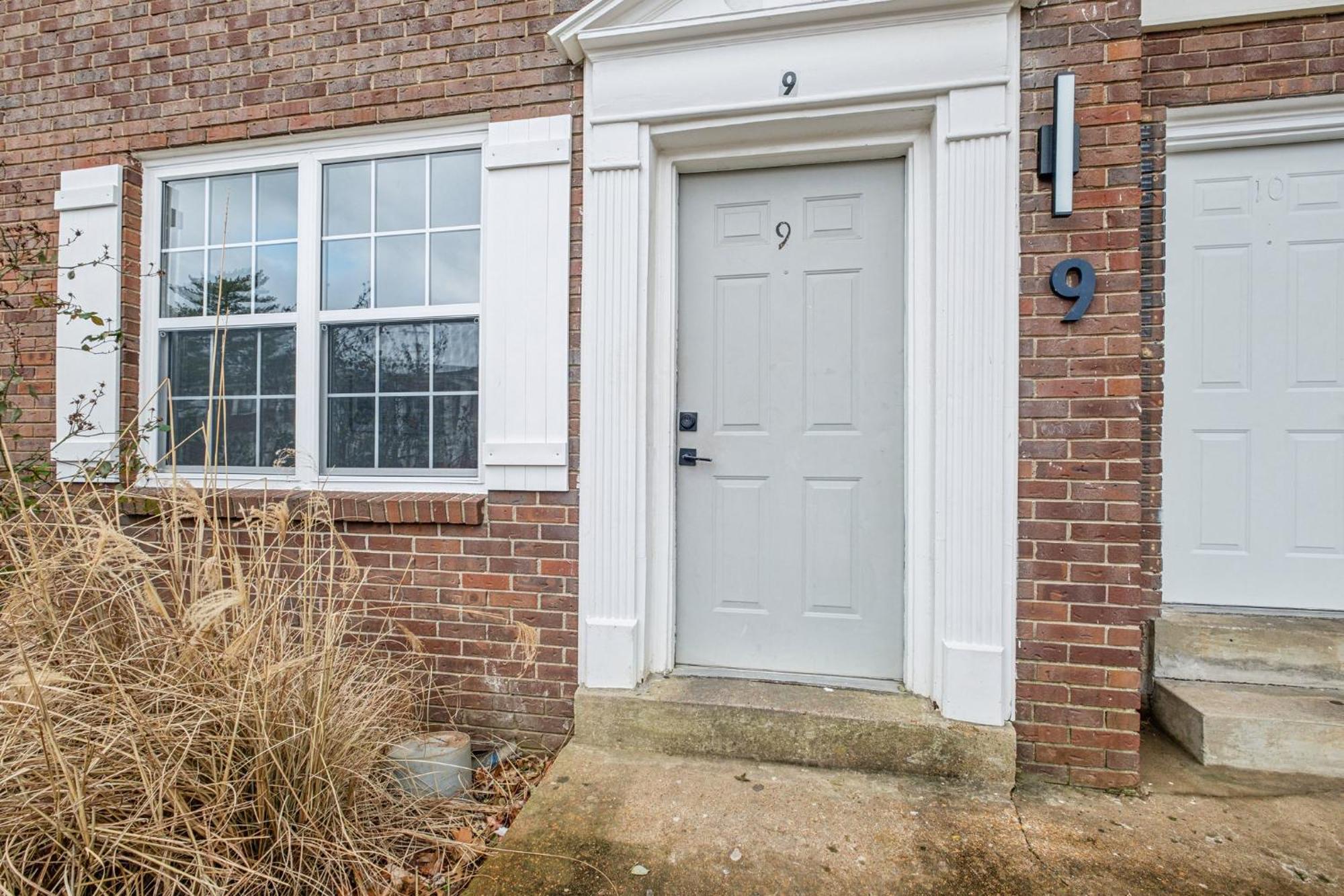 Brentwood U9 I Cozy & Comfy I 2bd I Free Parking Apartment *