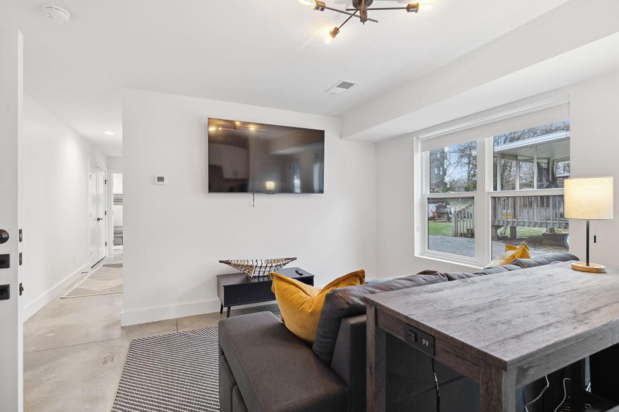 1st Flr Escape Downtown & Spots Holiday home Nashville