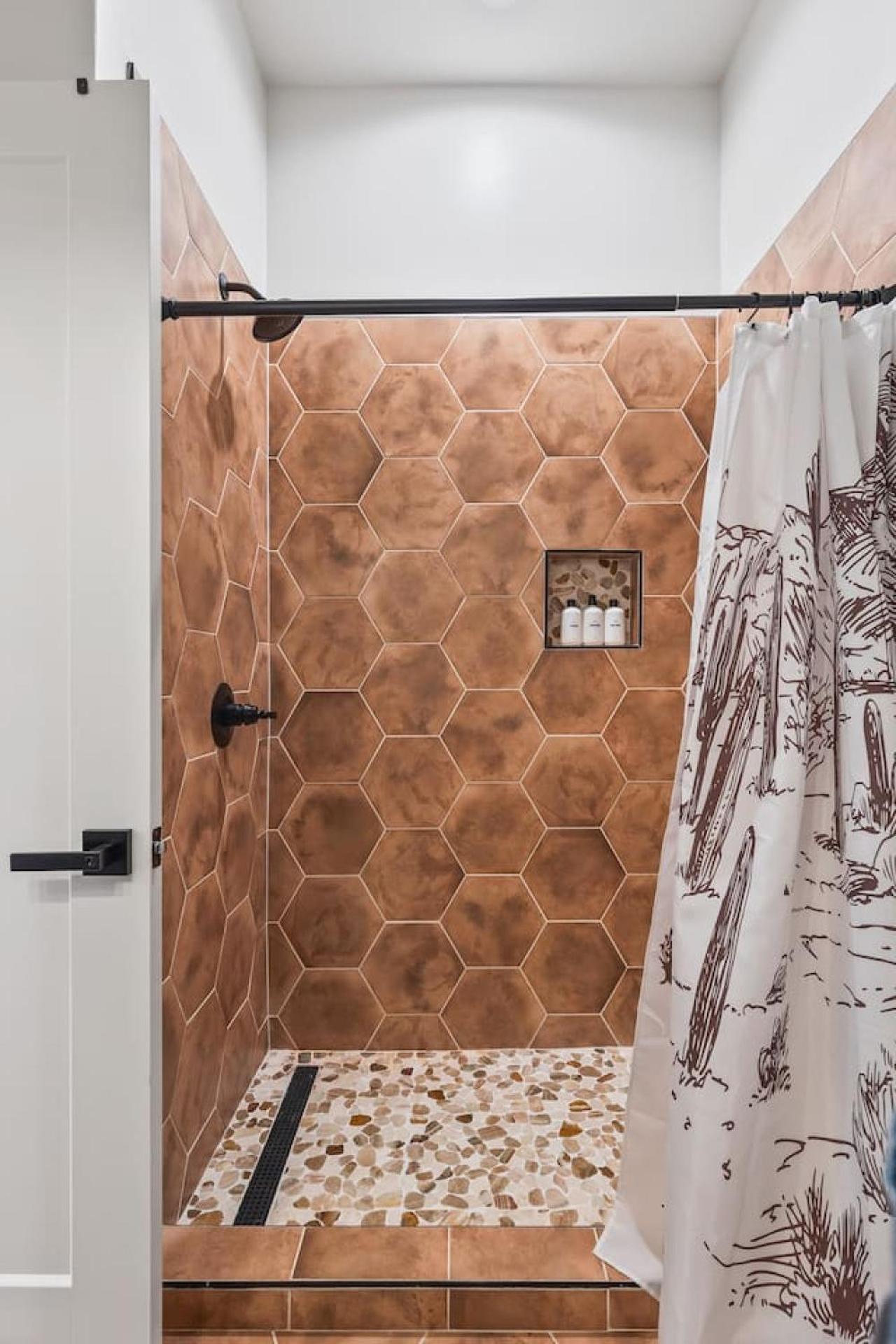 Chic And Cozy -walk To Bars, Coffee, Restaurants Holiday home Nashville