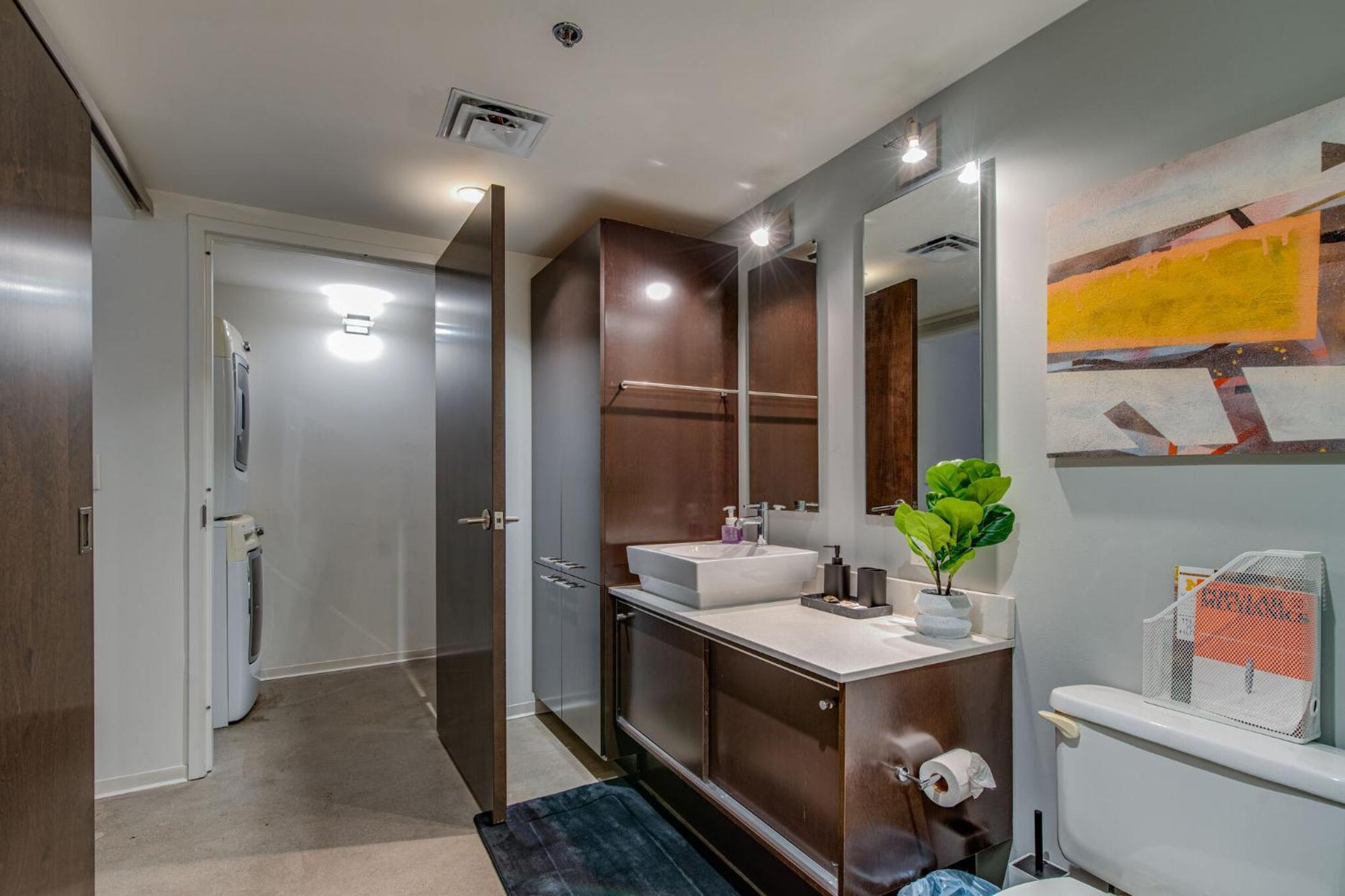5m103- Modern Country 1bd 2-story Holiday home Nashville