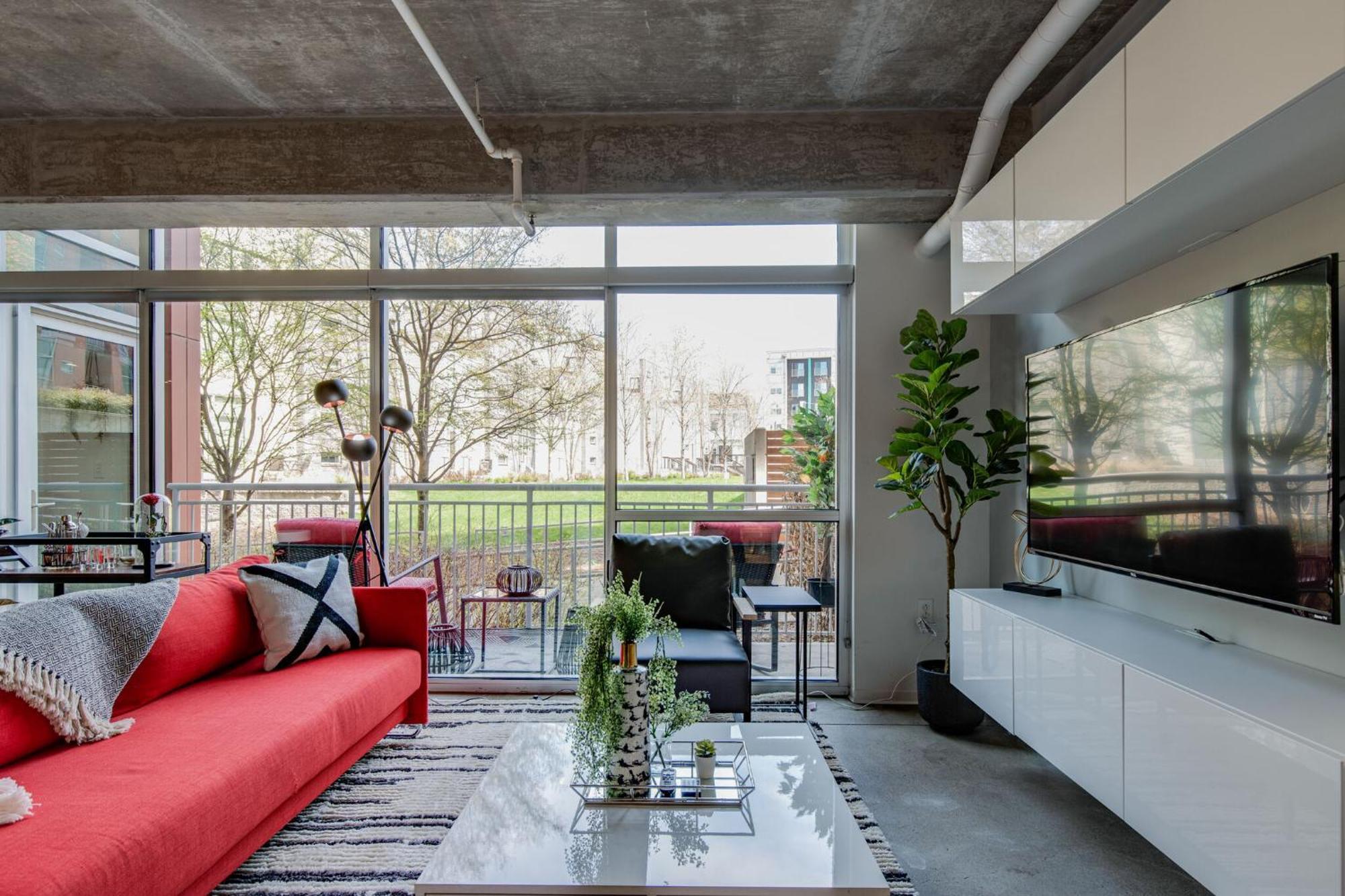 5m103- Modern Country 1bd 2-story