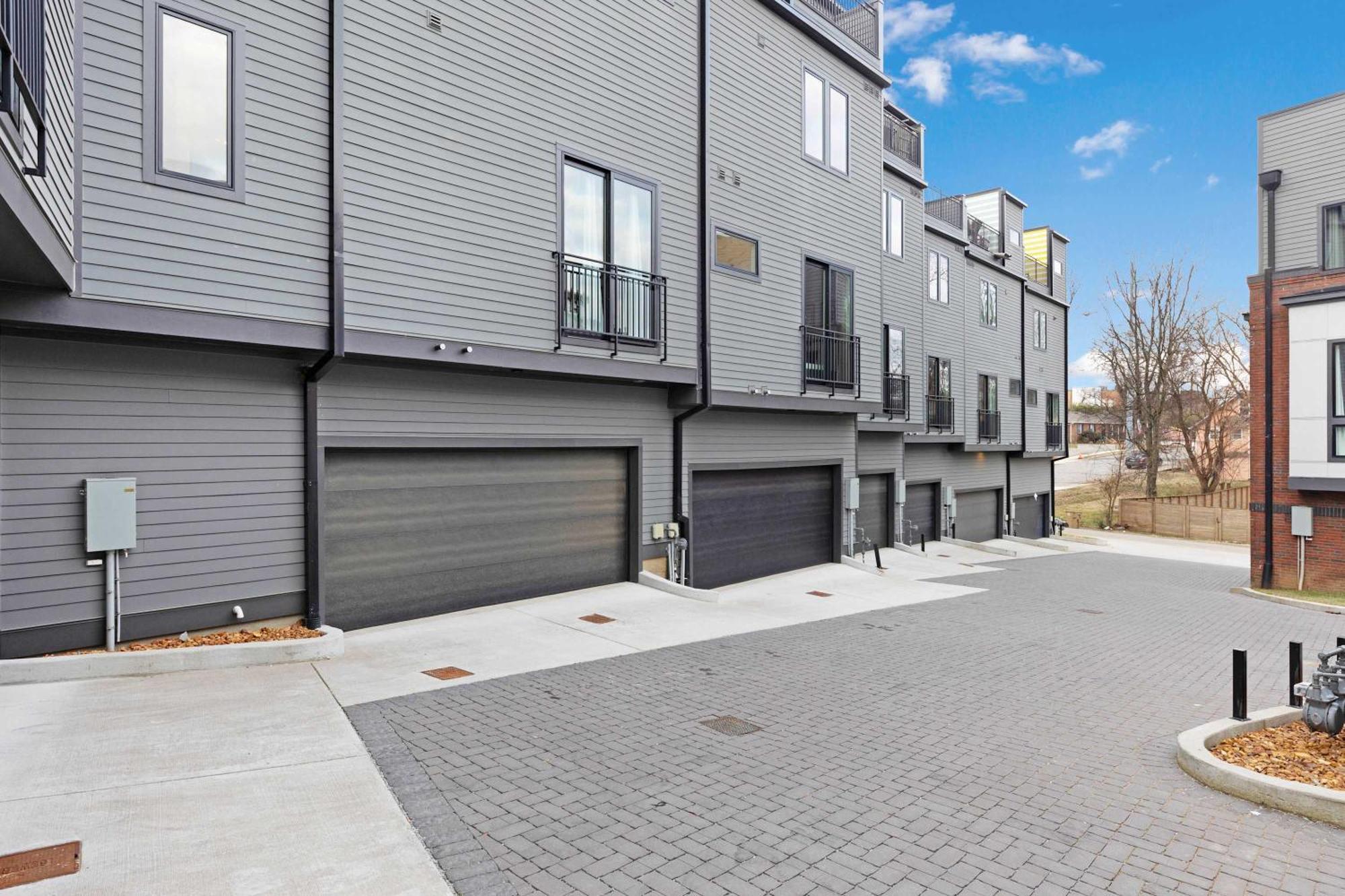 The Camellia & The Bluestem - Two Four Bedroom Homes Nashville