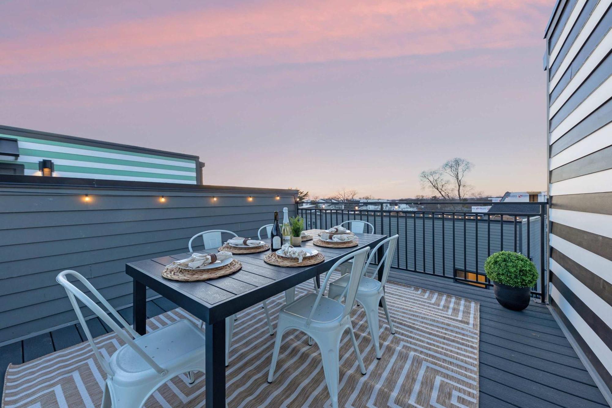The Camellia & The Bluestem - Two Four Bedroom Homes Nashville