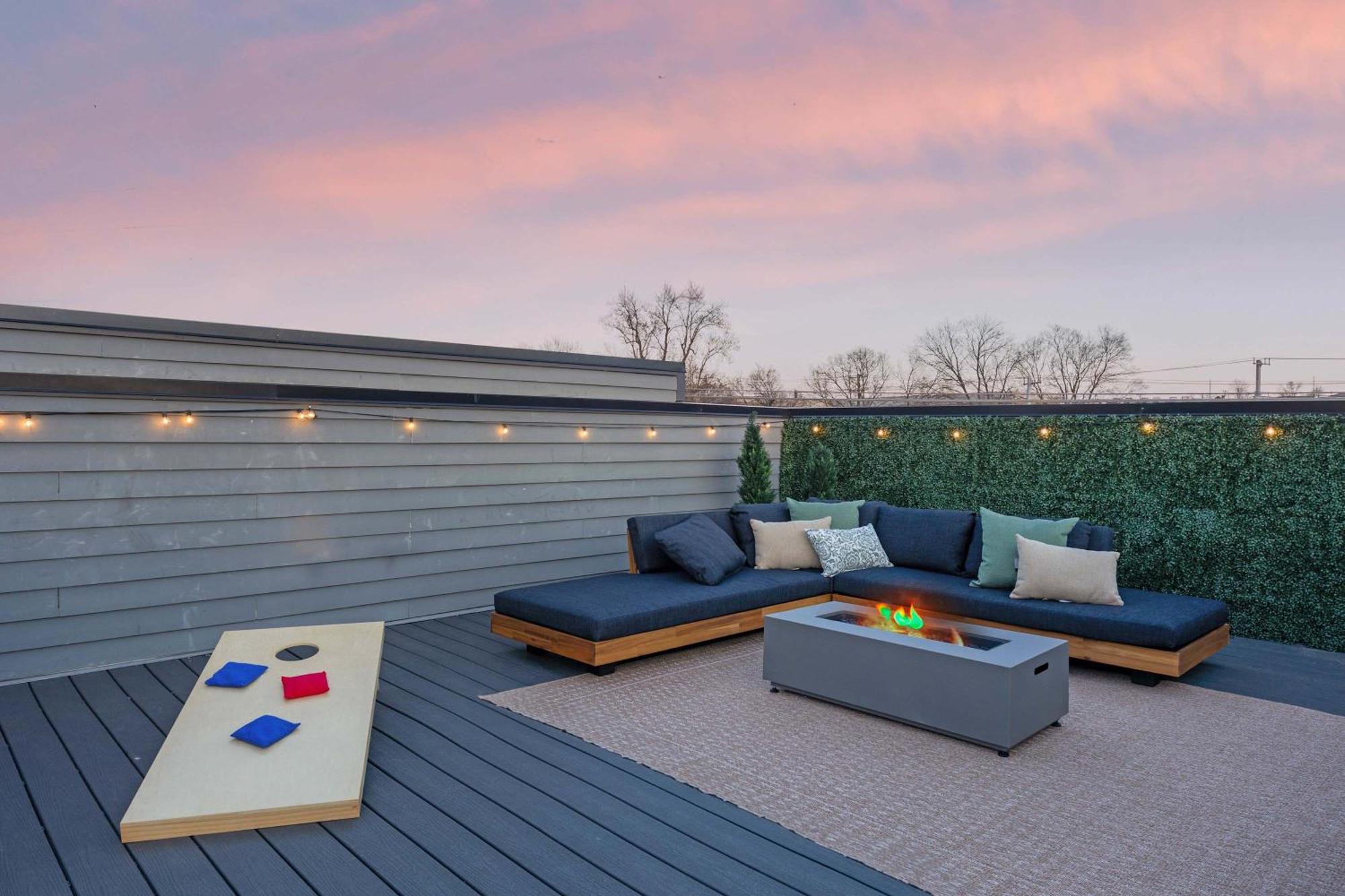 The Camellia & The Bluestem - Two Four Bedroom Homes * Nashville