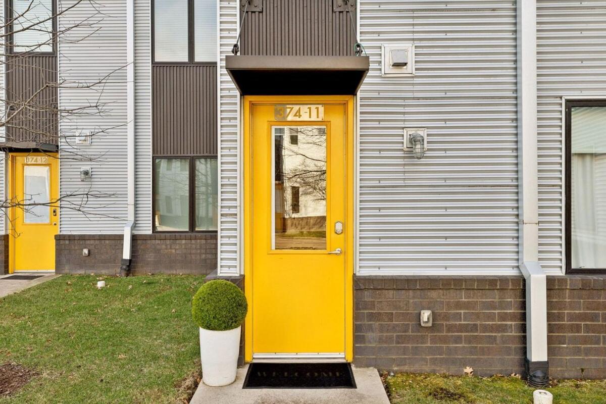 Apartment Modern Townhome 2 Miles South Of Downtown And Broadway Ave