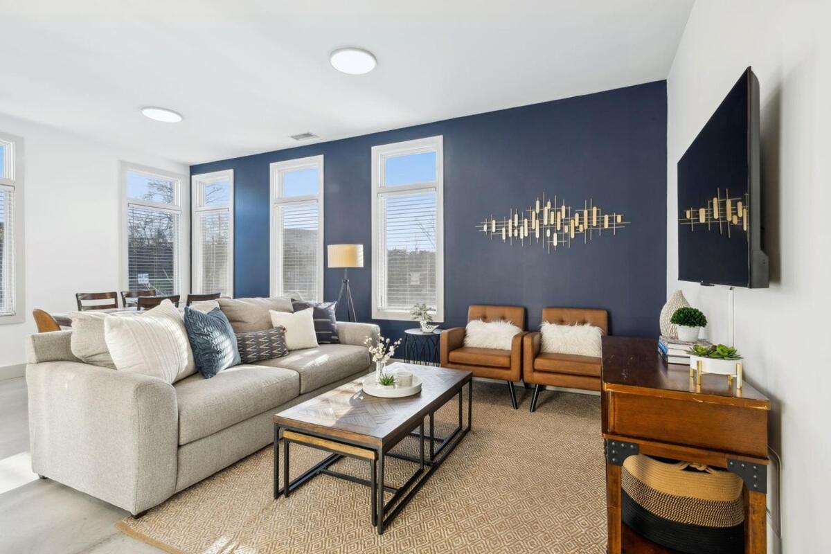 Apartment Modern Townhome 2 Miles South Of Downtown And Broadway Ave