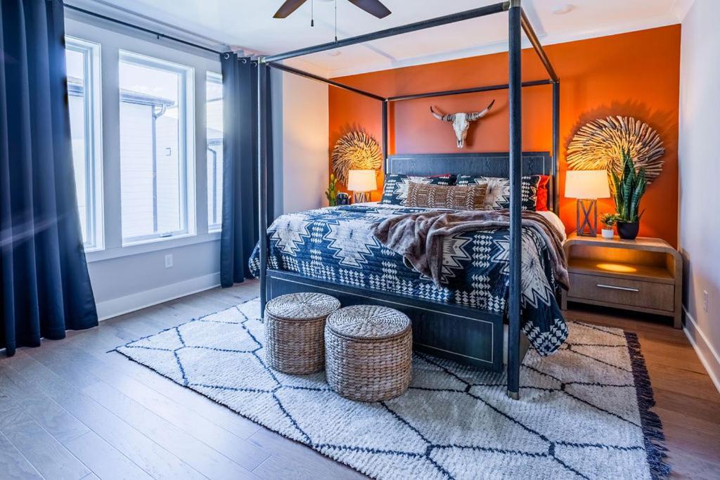 Four Bedroom In Oceola Avenue