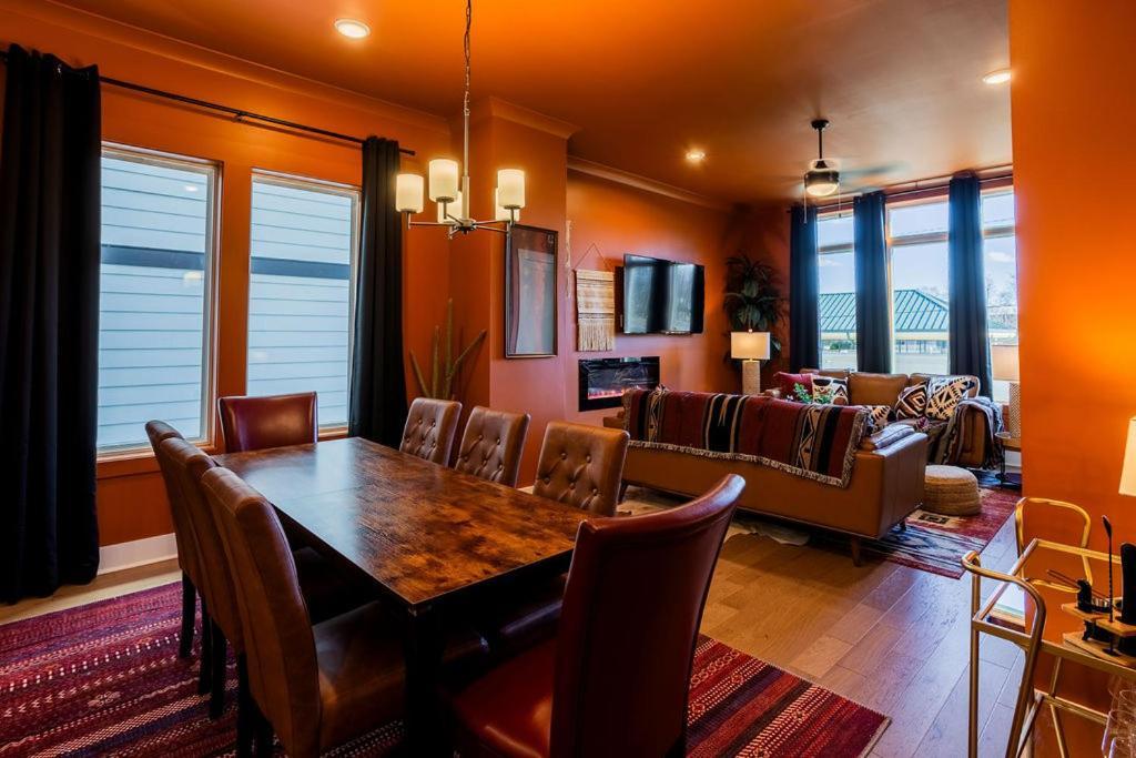 Apartment Four Bedroom In Oceola Avenue Nashville