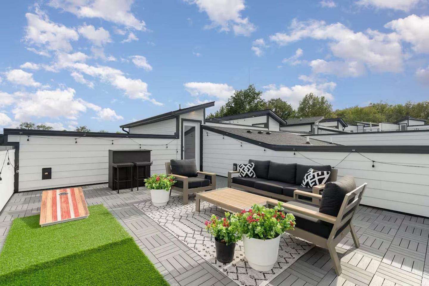 Four Bedroom In Oceola Avenue Nashville