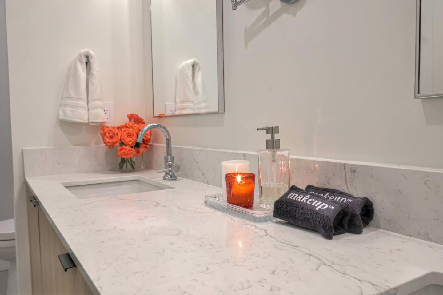 Holiday home Music Escape 3br, Pool & Mins To Broadway