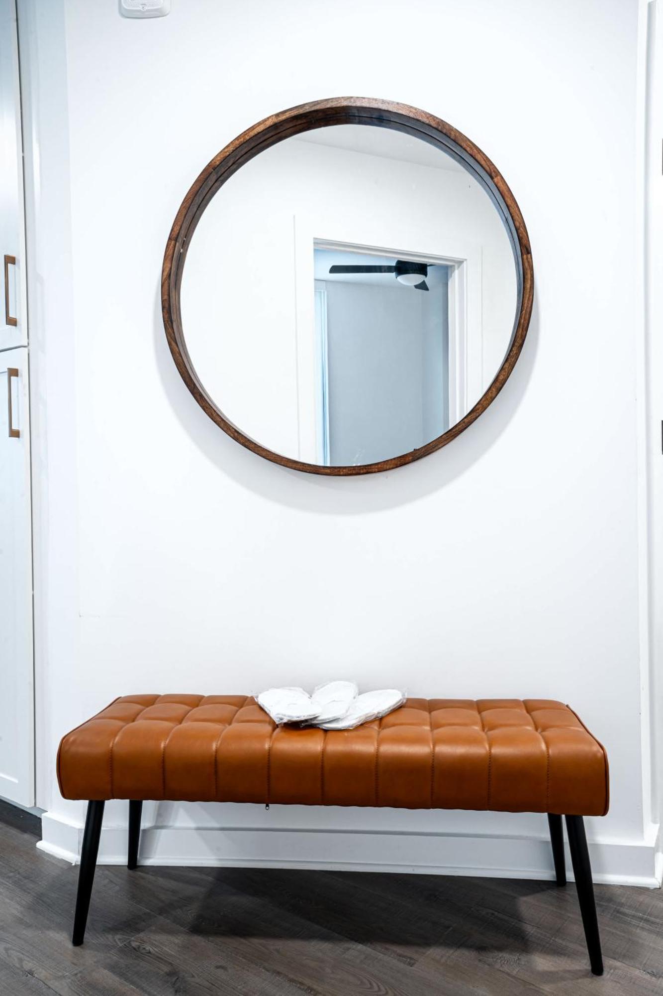 Luxe 2 Bed 2 Bath Apartment