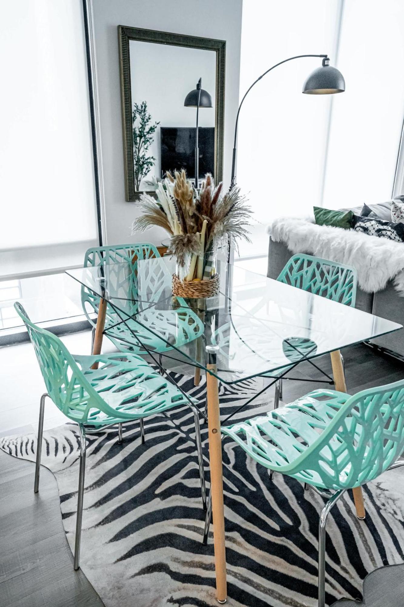 Luxe 2 Bed 2 Bath Apartment Nashville